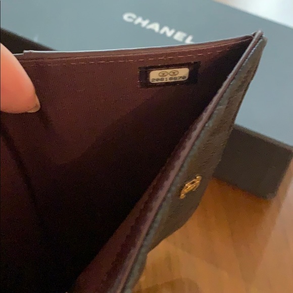 Chanel caviar flap wallet - Picture 5 of 8